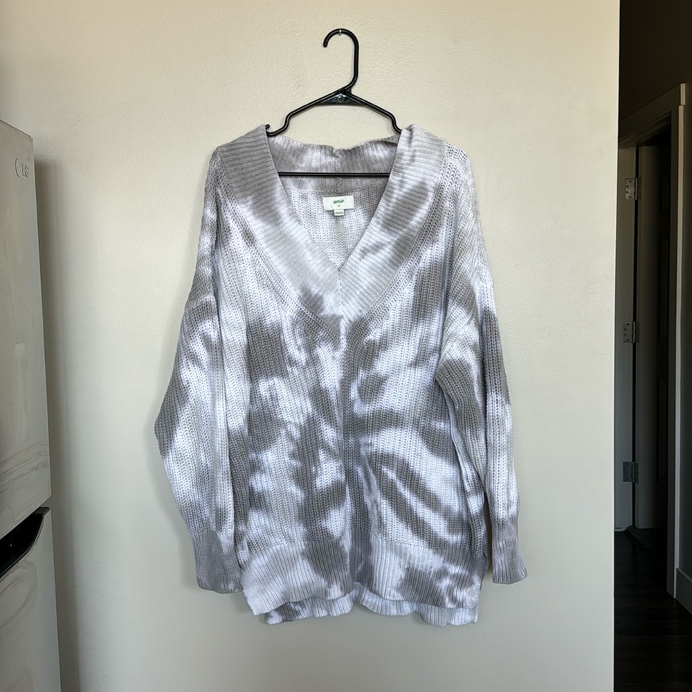 Aerie oversized large gray tie die sweater
